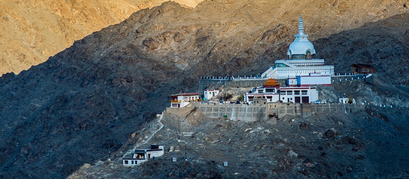 Leh-Ladakh-With-ULE-Idhika Holidays